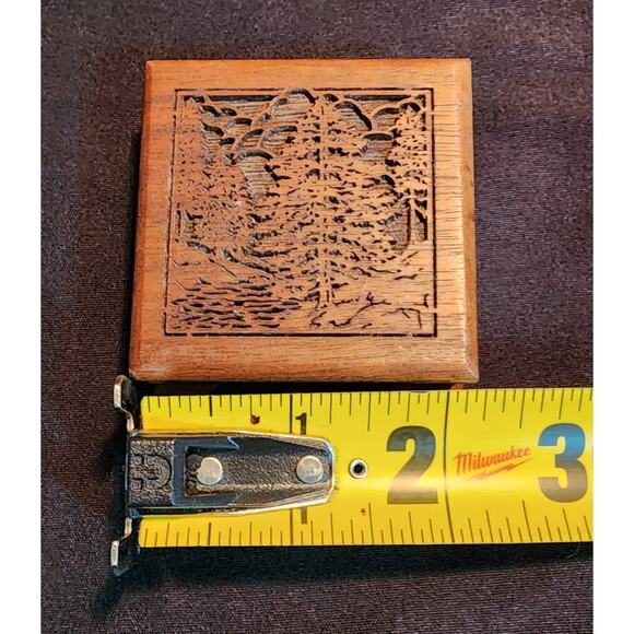 Vintage Laser engraved Walnut block Tree nature scene music box plays Evergreen - Picture 4 of 5